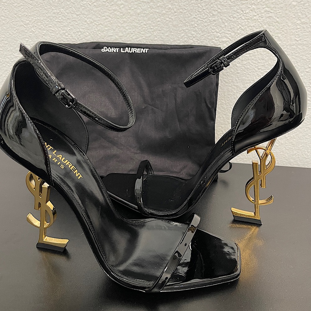 Saint Laurent OPYUM IN PATENT LEATHER HEELS